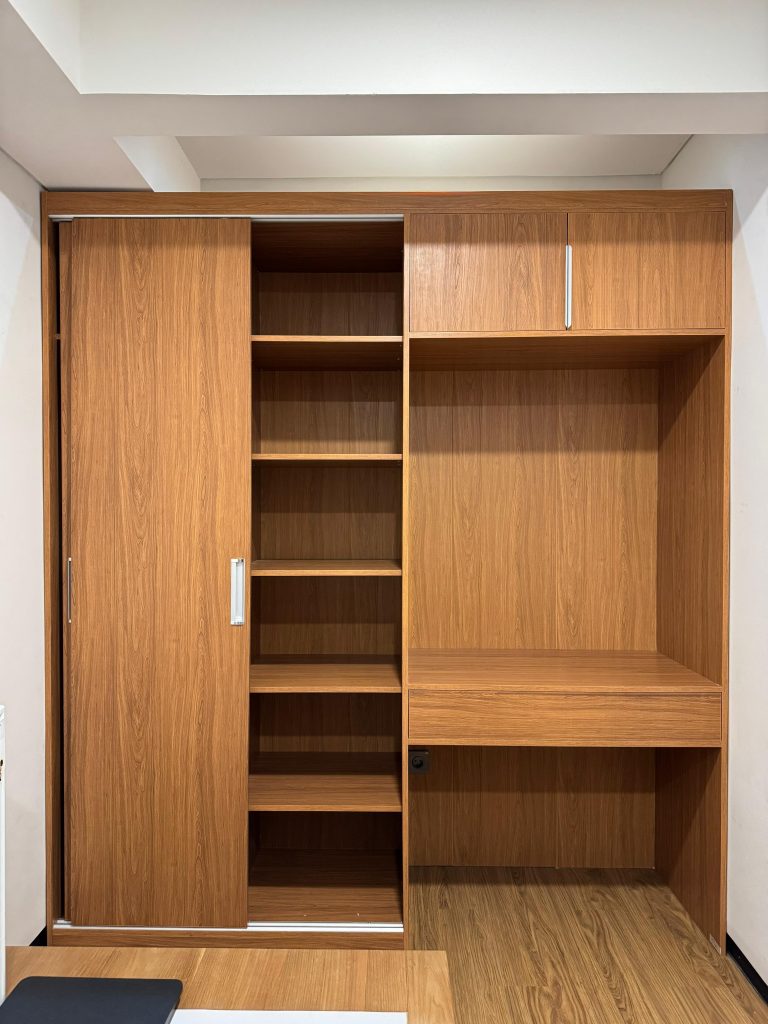 lemari pakaian bahan partikel board