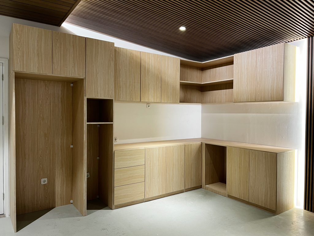 material kitchen kabinet yang bagus